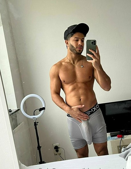 blonde svenko beautiful actress image