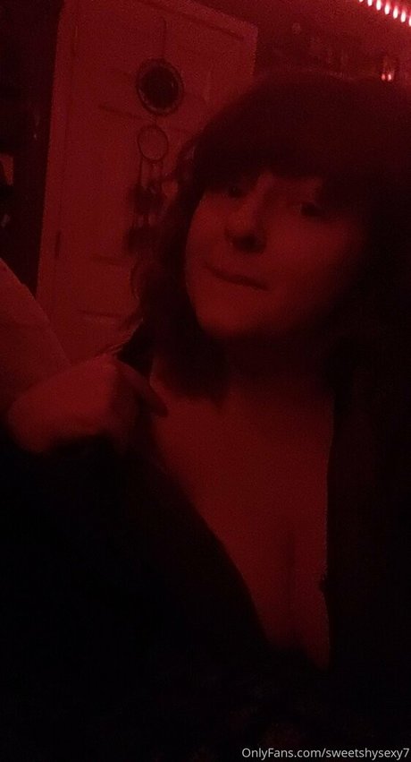 sweetshysexy7 pornographic model archive