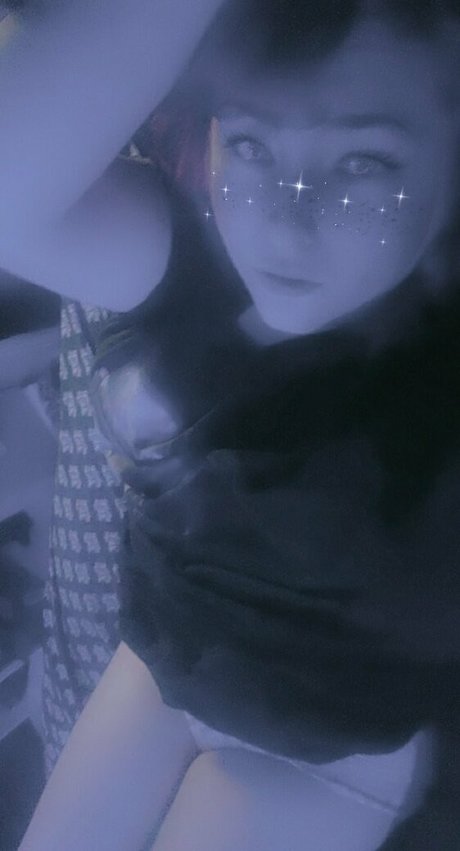 sweetshysexy7 nice actress pic