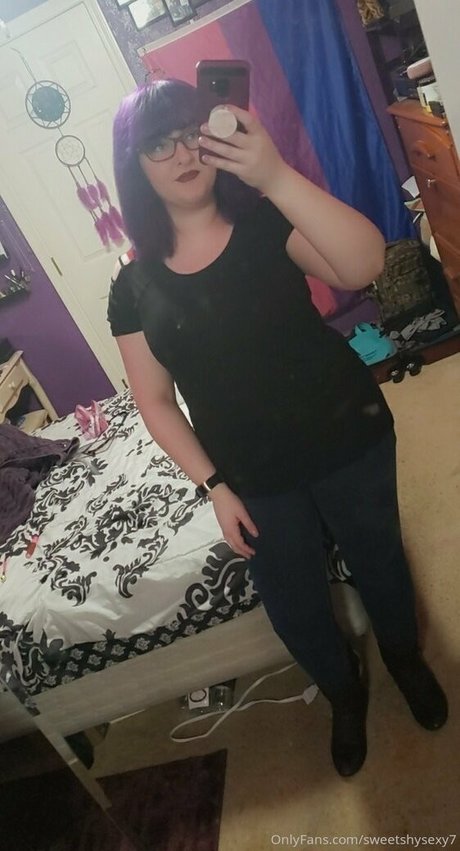 sweetshysexy7 hd model photo