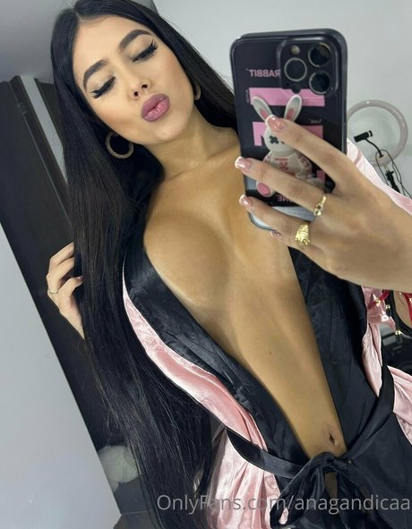 anagandicaa xxx star pics