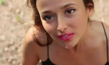 alinashine high quality actress photos