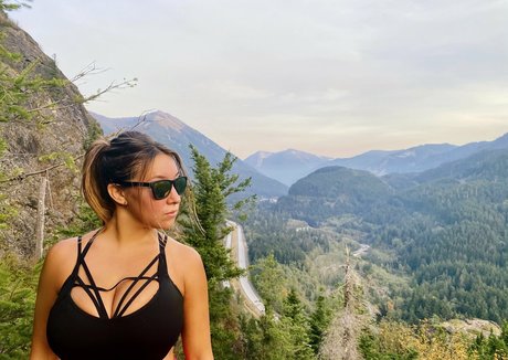 ms adventure pornstar sexy pictures