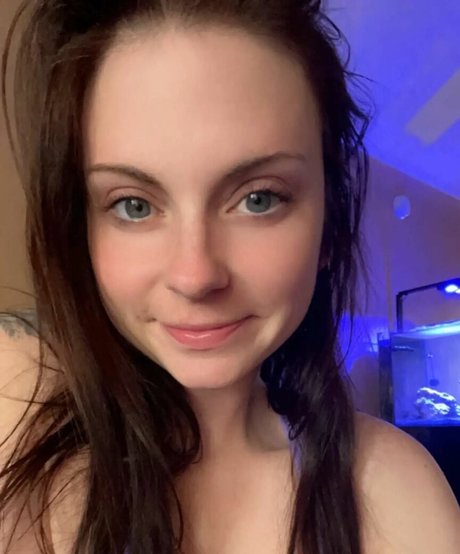 MudslinginTrainwreckVIP nice actress pic