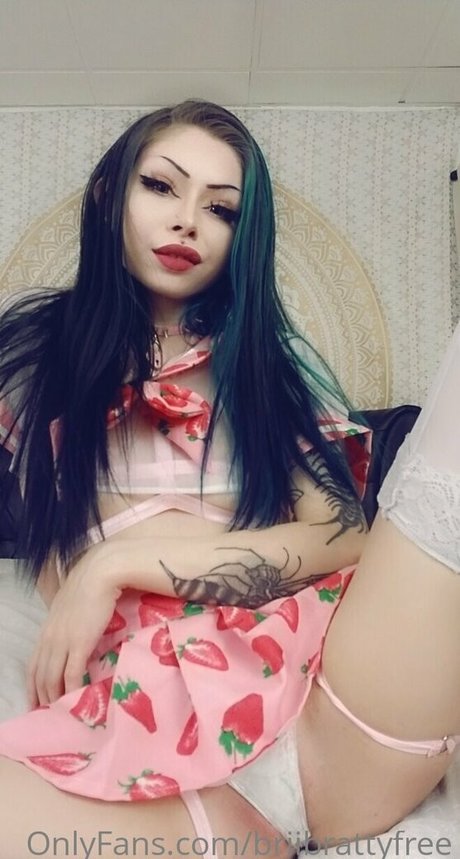 blonde deepthroat onlyfans free photos