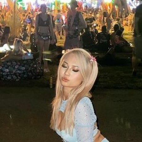 Gina Nguyen pornstar exclusive archive