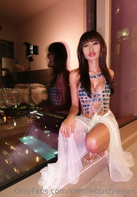 nankatanaa xxx model archive