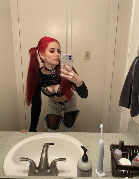 peach taste nude star img