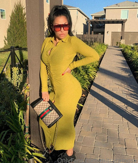 mitsyramosx pornstar perfect photo