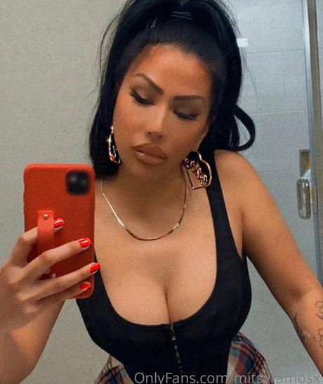 mitsyramosx free model image