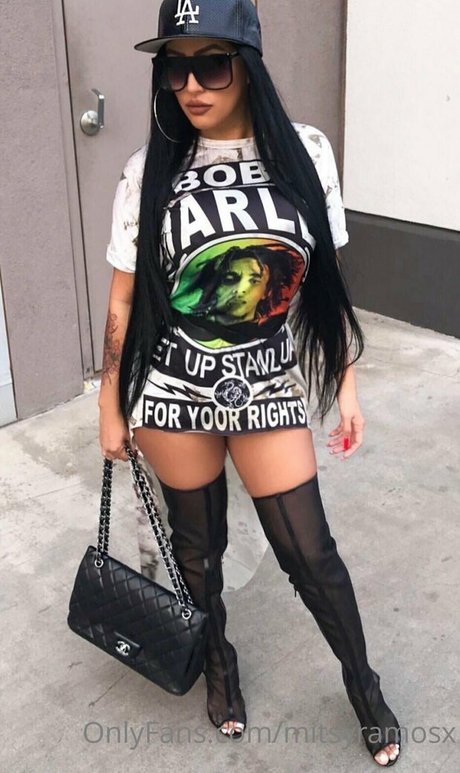 mitsyramosx model beautiful pics