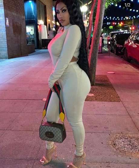 mitsyramosx model images