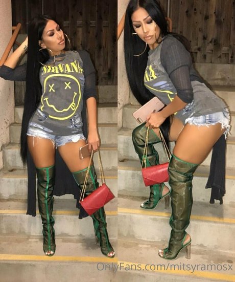 mitsyramosx model adult pics