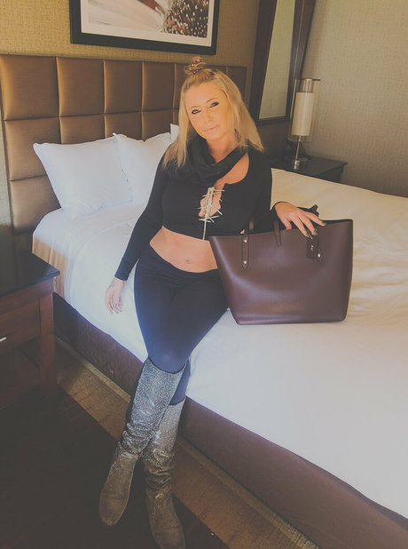 slut milf onlyfans beautiful porn pictures