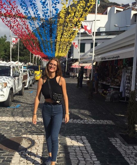 Nina Joy perfect model pics