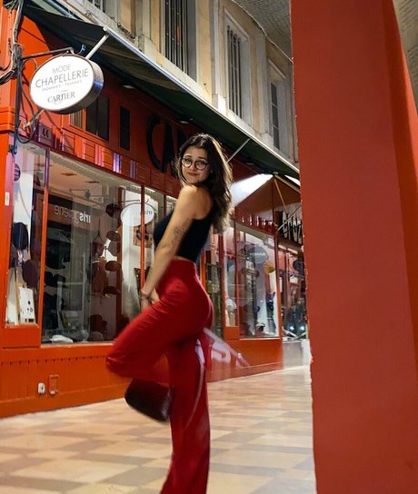 Nina Joy art actress pic