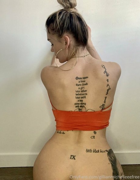 gillianmichelleeefree model top img