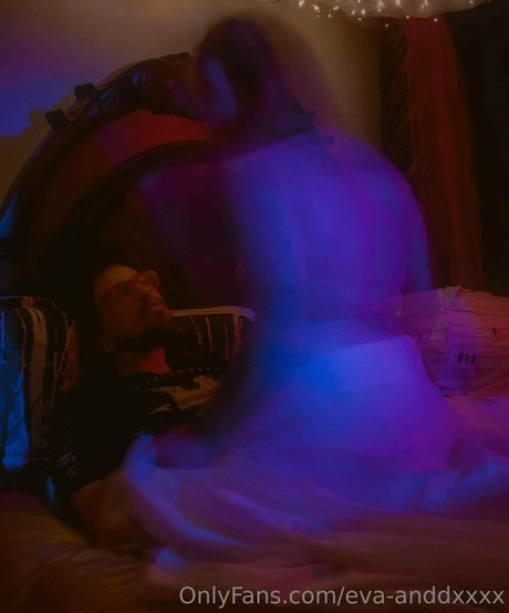 eva evergreene art model photos