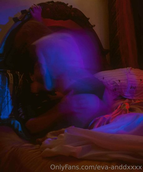 eva evergreene Profile