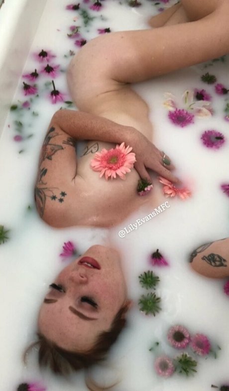 uniform onlyfans hd pictures