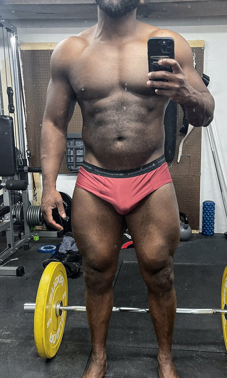 Cuiogeo sexy pornstar image