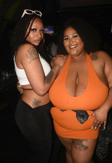 Anyai The Saiyan star porn gallery