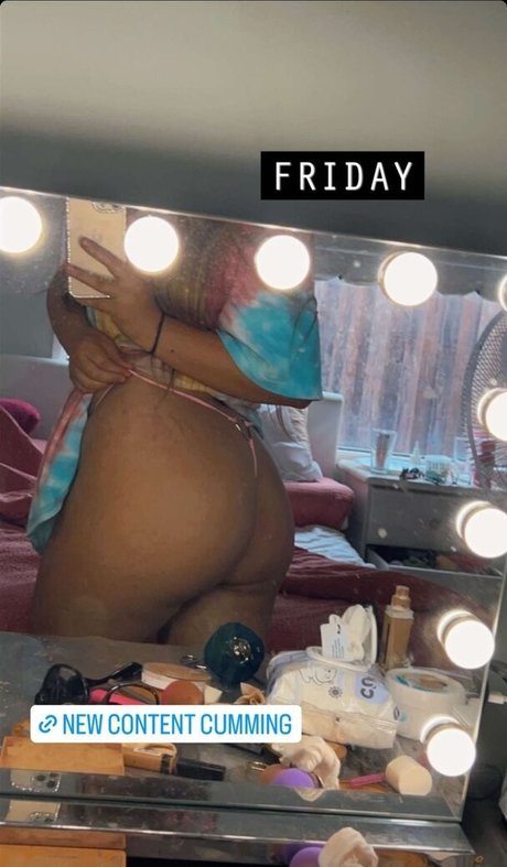 Stacey Hoult pretty model picture