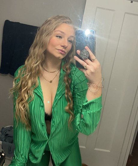 teacher milf onlyfans nudes photo