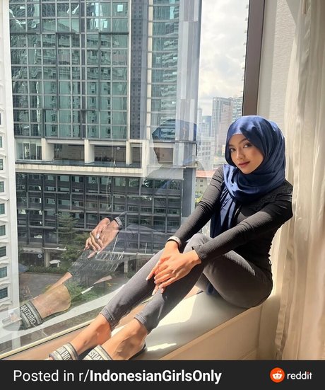 oklinfia model sexy archive