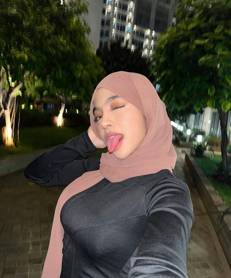 oklinfia pornstar high quality galleries