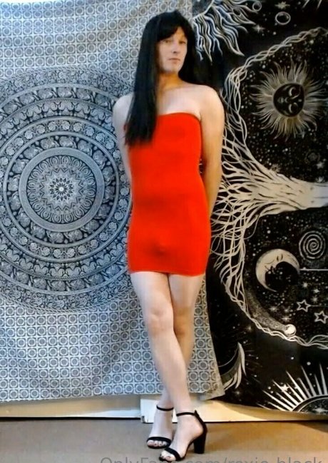 chubby goth onlyfans erotic pic