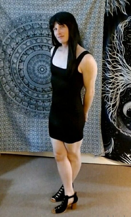 roxie black art pornstar photo