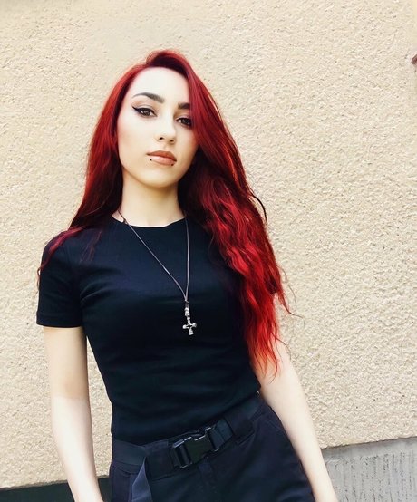 freyanillinht pornographic model pics