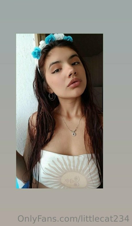 unexpected onlyfans pornographic image