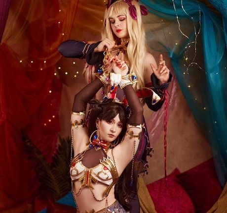 Timbercosplay model sexy pics