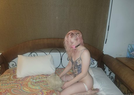 bunnysuccubus637 beautiful model photos