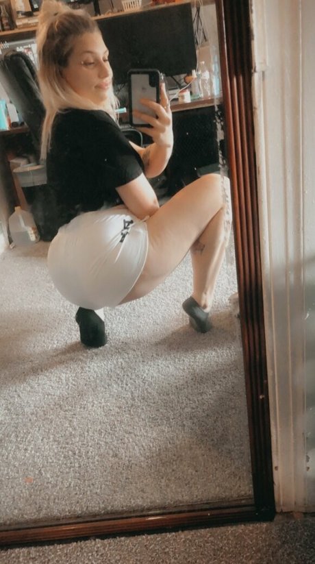 shemale fucks girl onlyfans hd photo