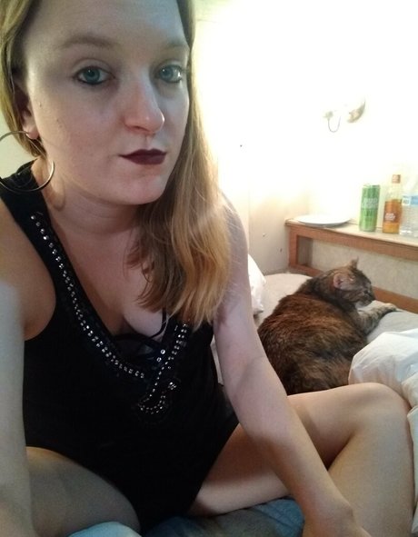 aprilrose1992 pornstar art galleries