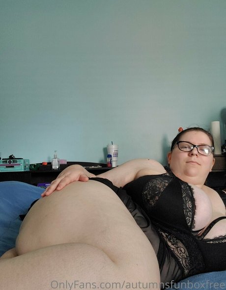 autumnsfunboxfree porn actress pictures