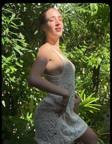 babe nude onlyfans sexy pics