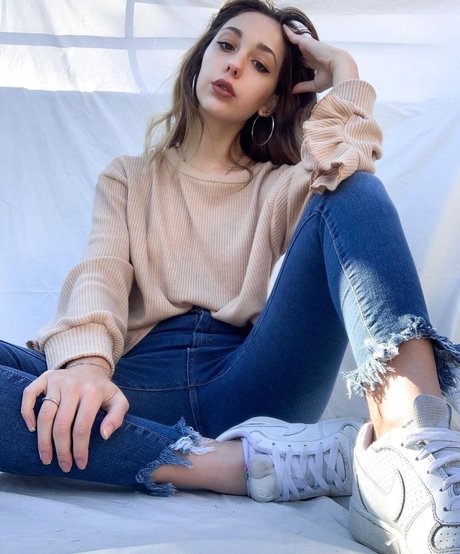 agusdigri pornstar perfect image