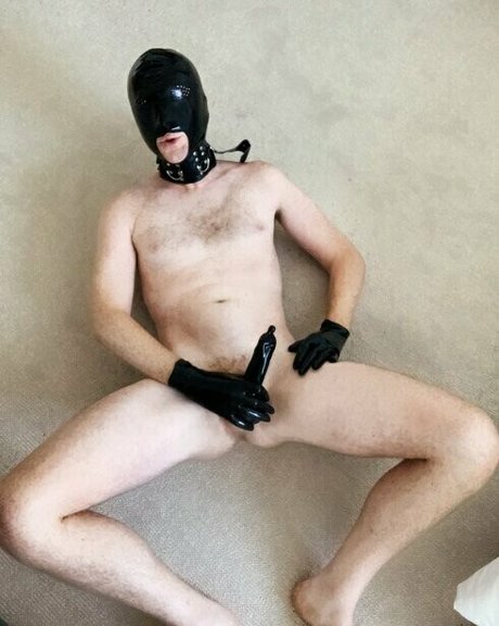 blgrubber beautiful model image