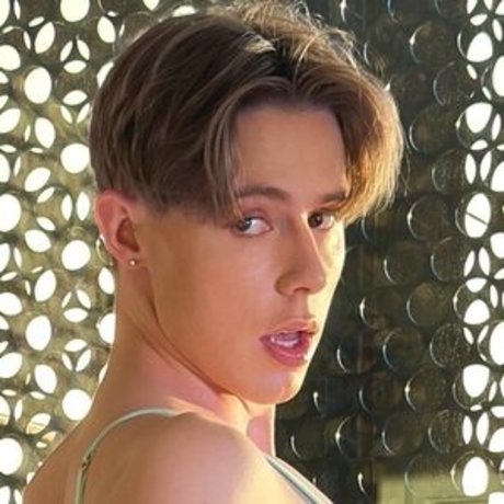 Ararity xxx model images