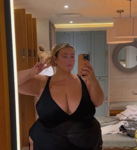 asian influencer onlyfans hot sex photo