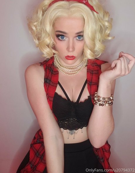 chaosandmagic naked star pics