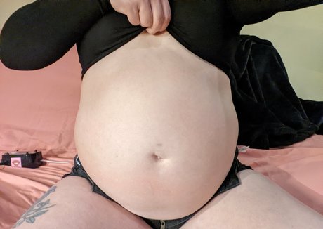 curvy kitty onlyfans beautiful naked pic