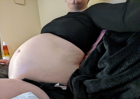 abbybeebelly star nude galleries