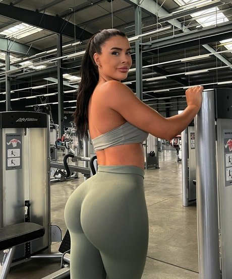 Lisa Del Piero hd model image