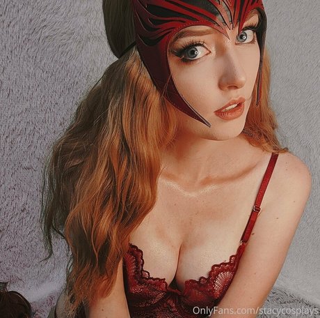 stacycosplays top star picture