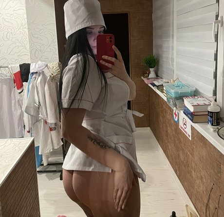 Tanya Melson pretty star archive